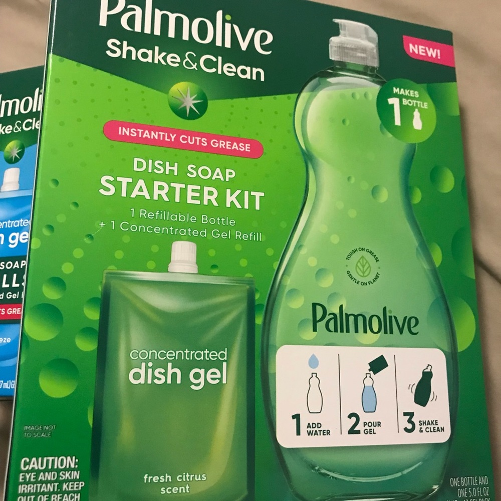 2/$10 Palmolive Shake & Clean - Picture 2 of 3